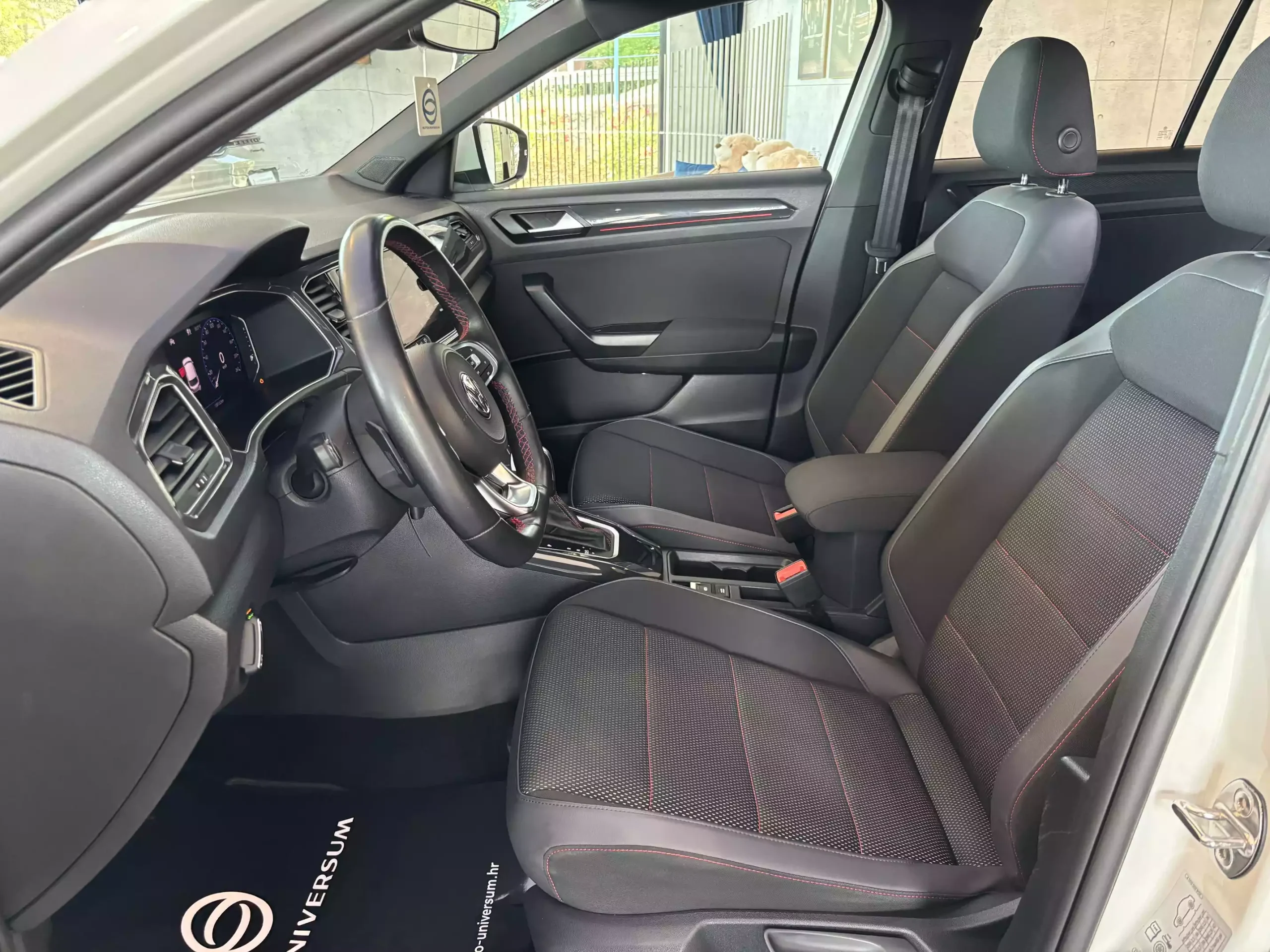 VW T-Roc 2.0 TDI DSG R-Line