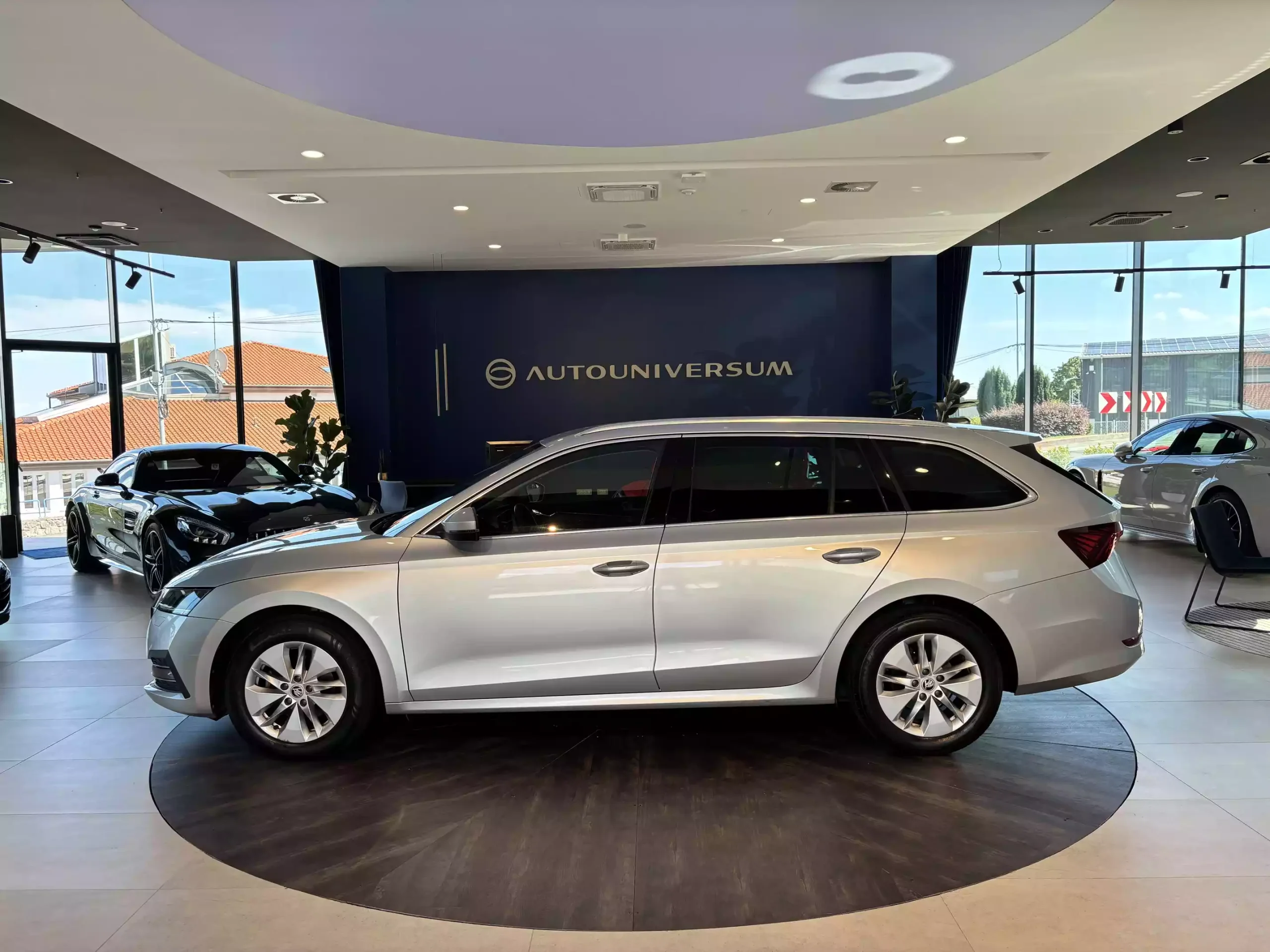 Škoda Octavia Combi 2.0 TDI DSG Ambition
