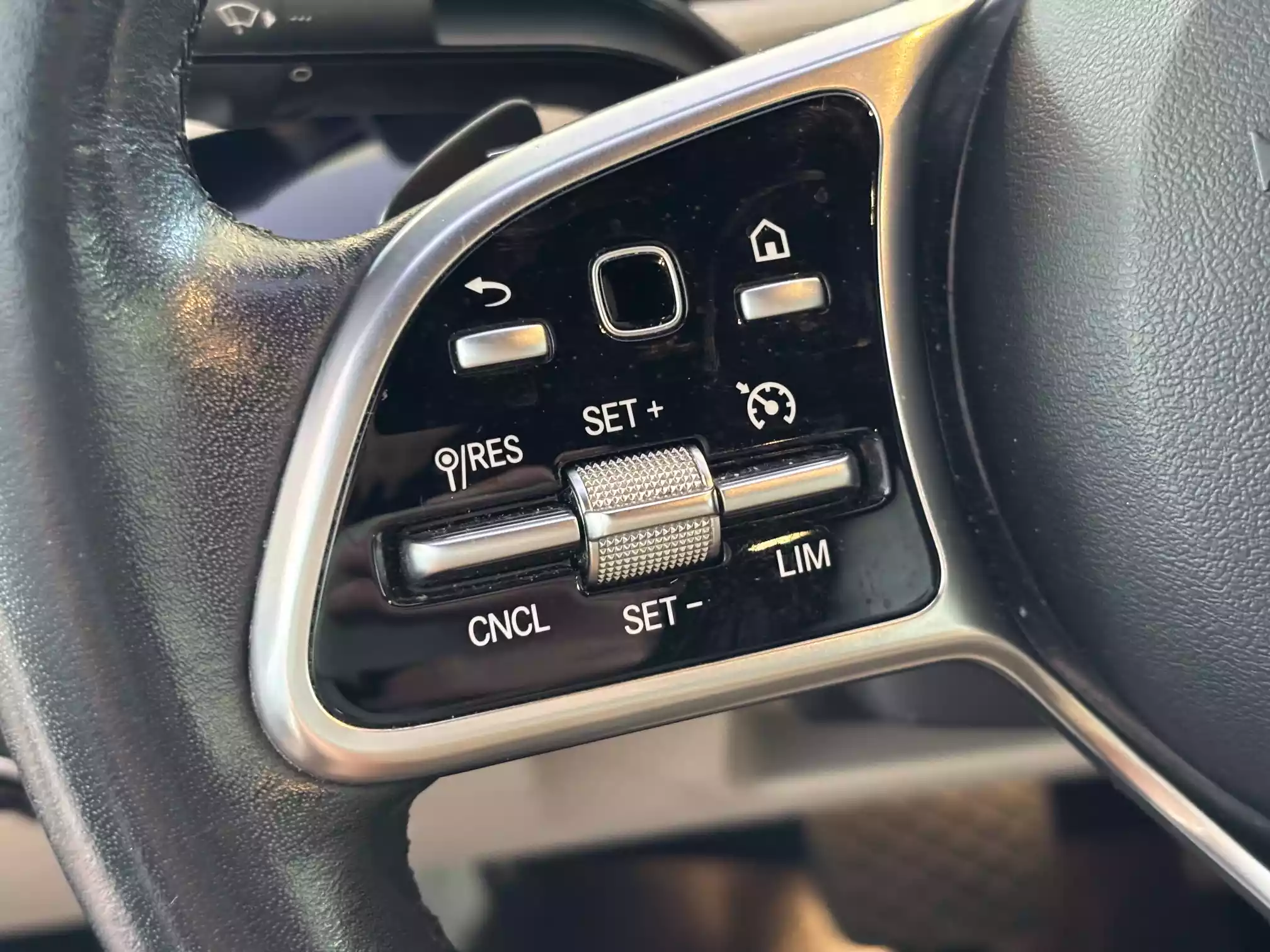 Mercedes CLA180 Progressive Automatic
