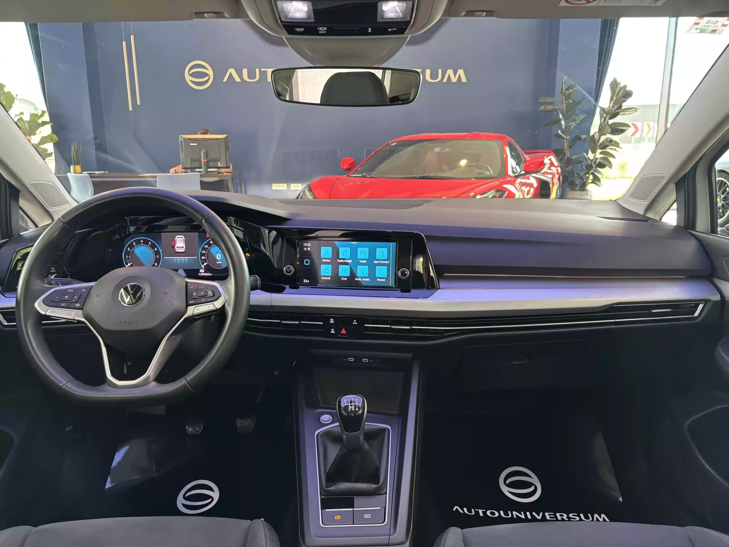 VW Golf 8 1.5 TSI