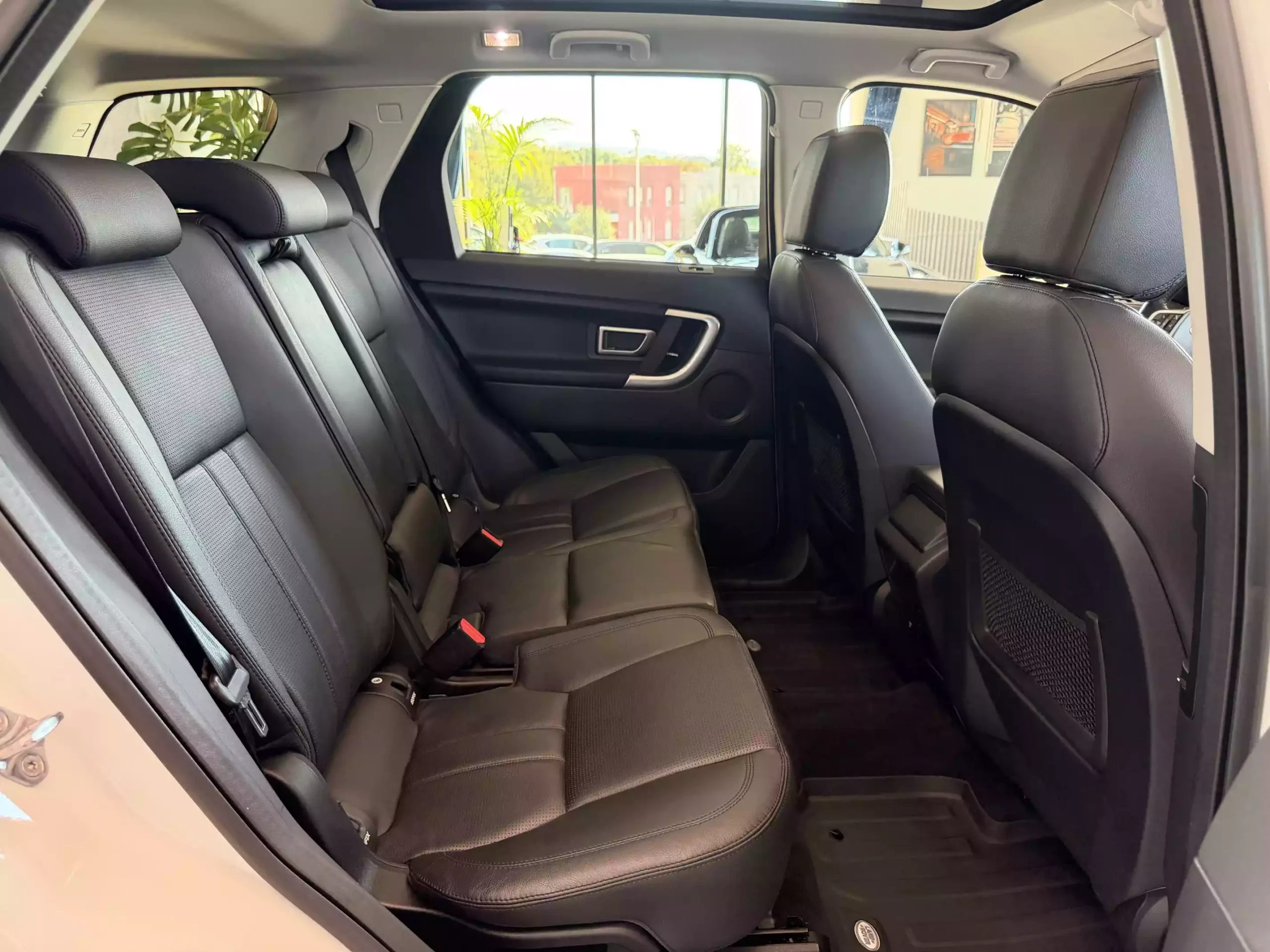 Land Rover Discovery Sport 2.0D SE 4X4 Aut.