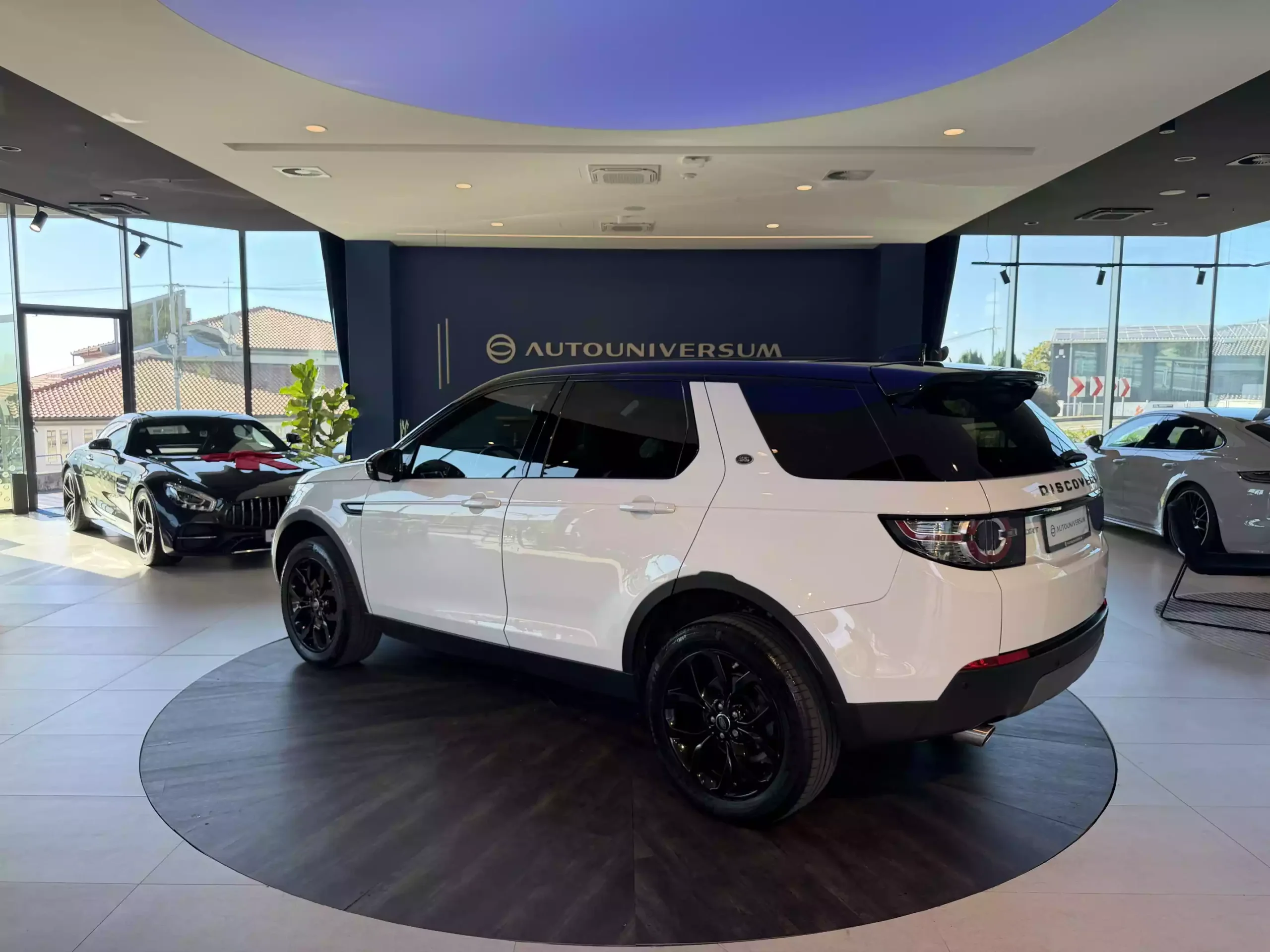 Land Rover Discovery Sport 2.0D SE 4X4 Aut.
