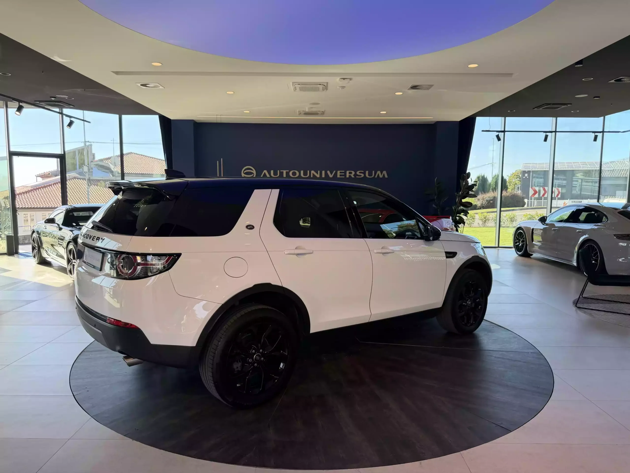 Land Rover Discovery Sport 2.0D SE 4X4 Aut.