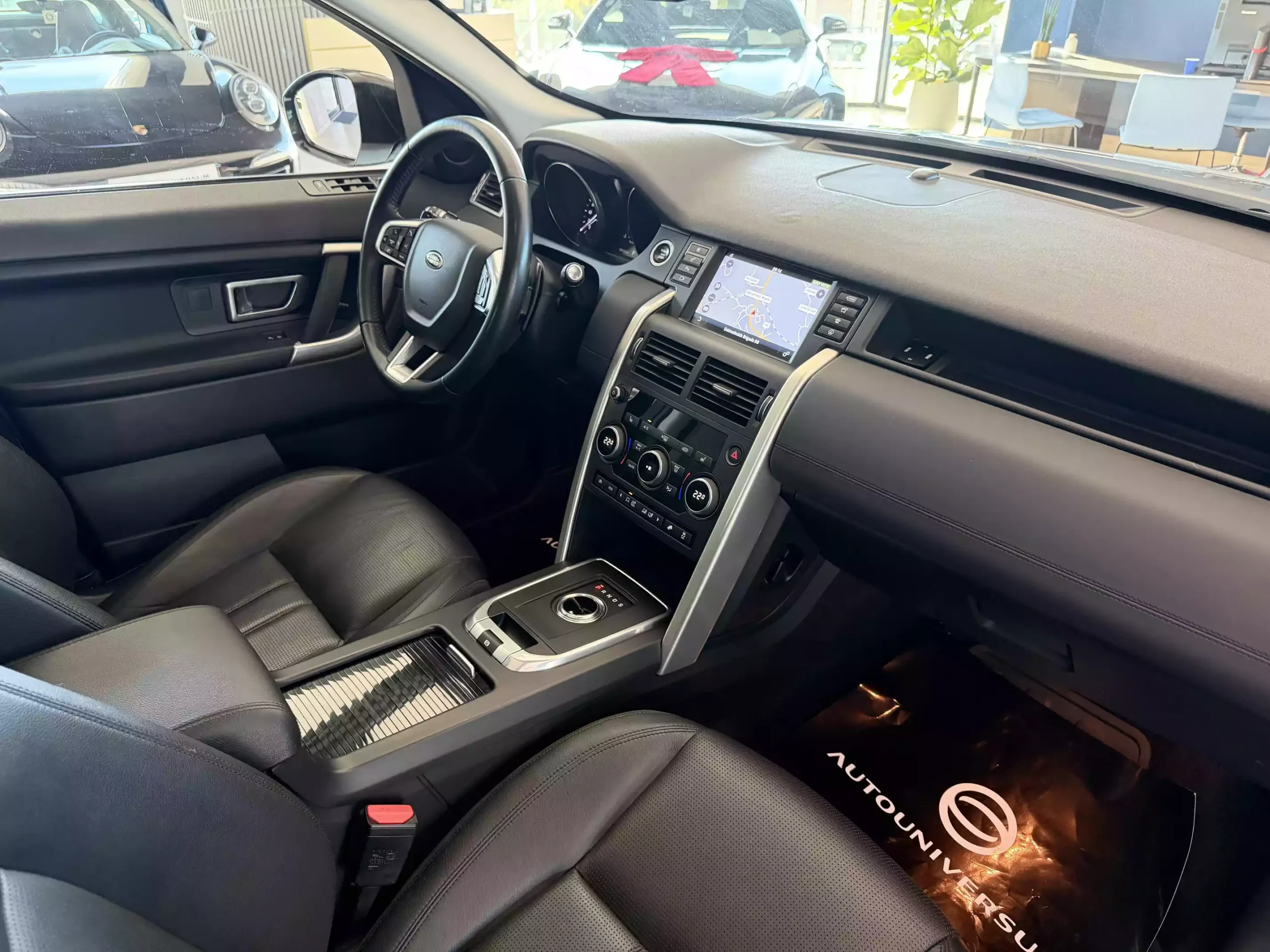 Land Rover Discovery Sport 2.0D SE 4X4 Aut.