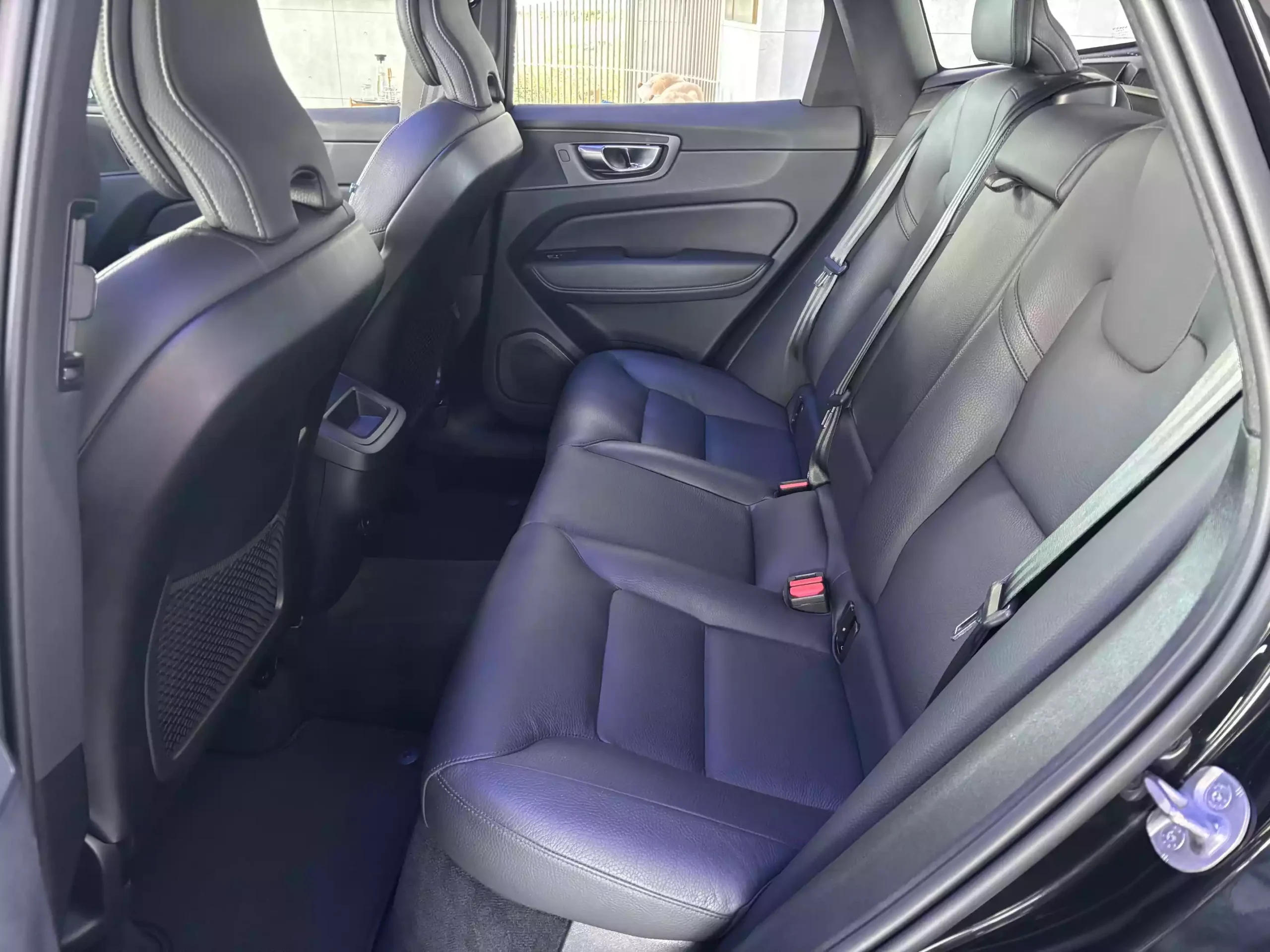 Volvo XC60 B4 R-Design Automatic