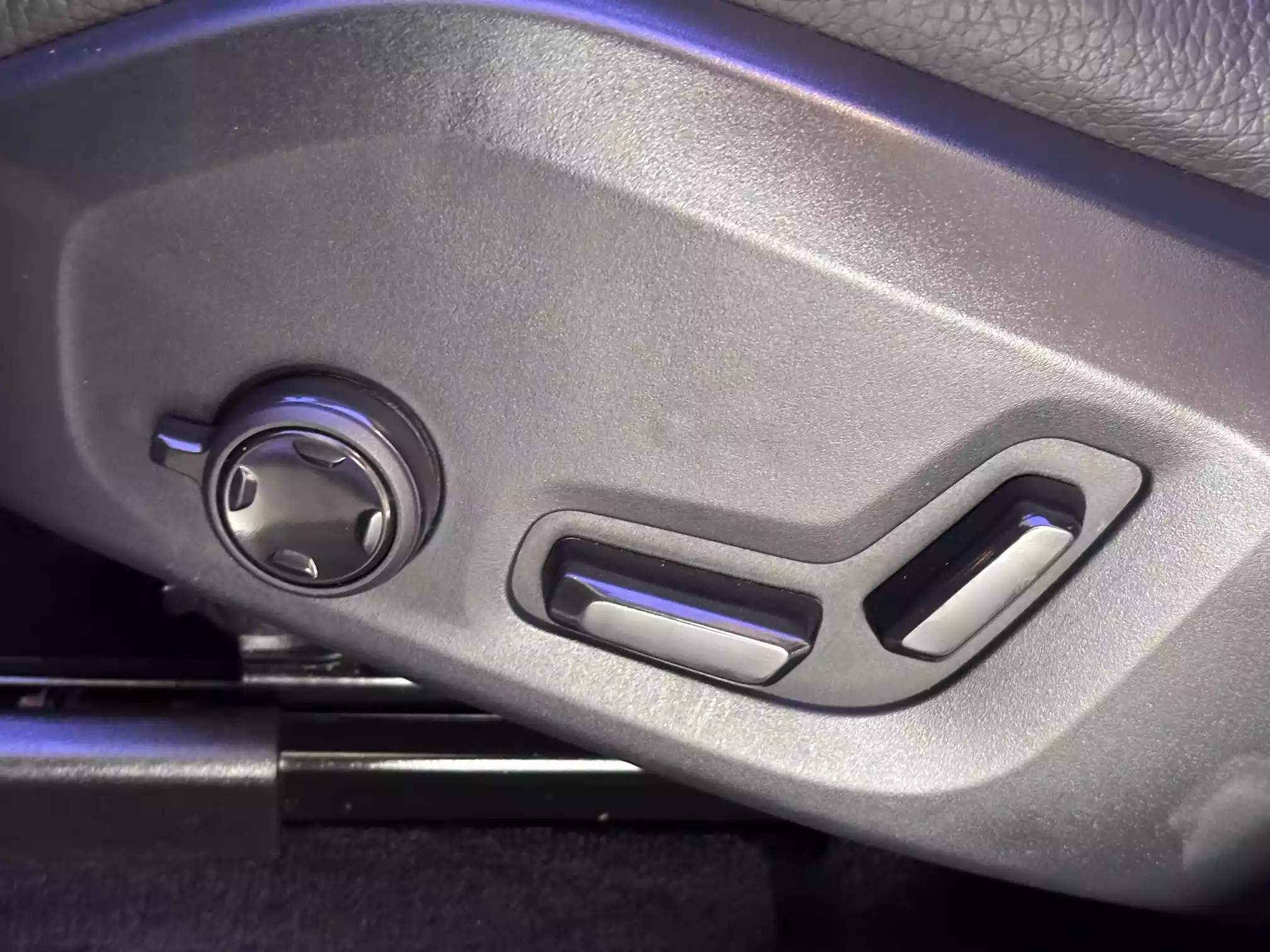 Volvo XC60 B4 D R-Design Automatic