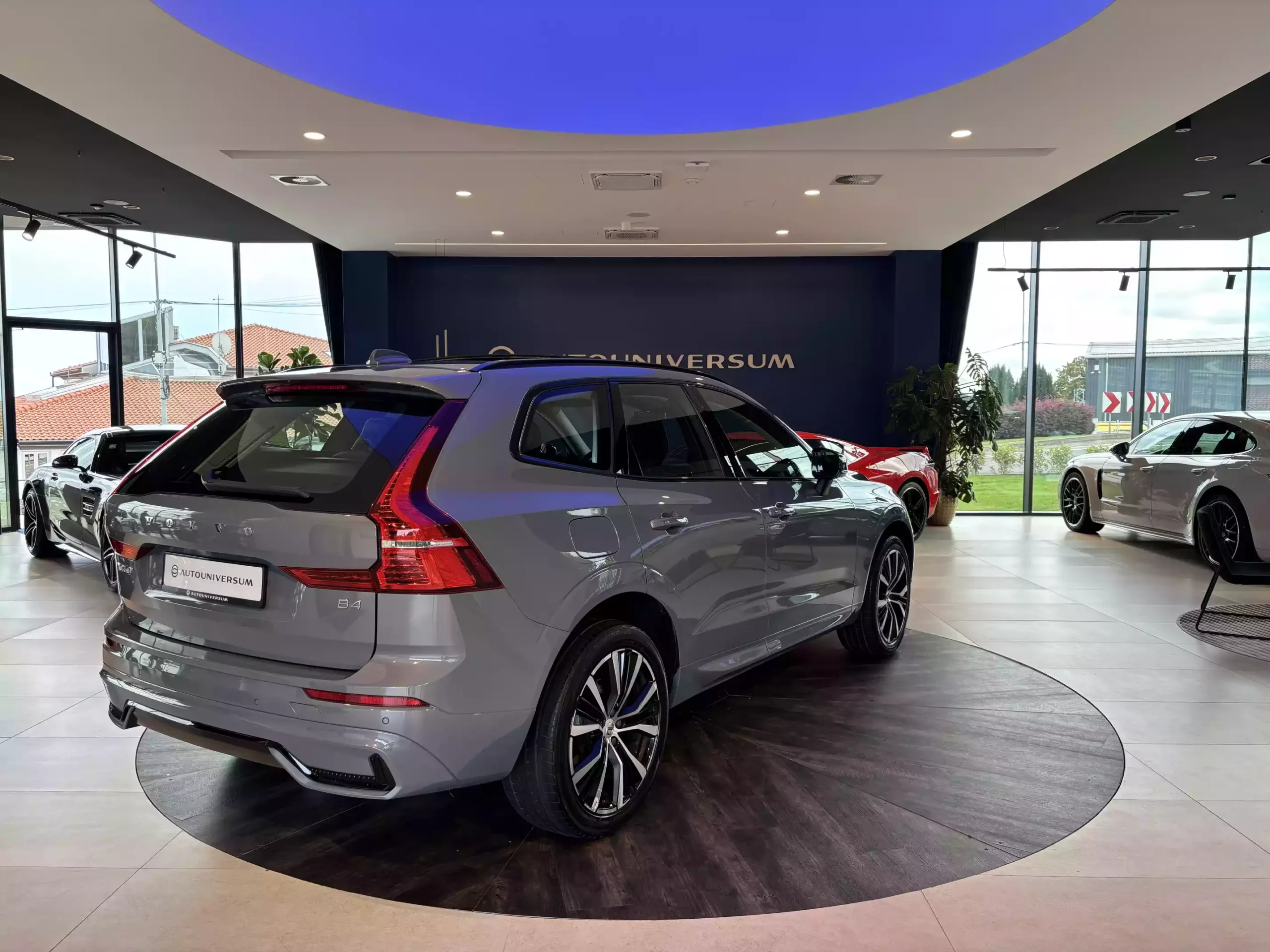 Volvo XC60 B4 D R-Design Automatic