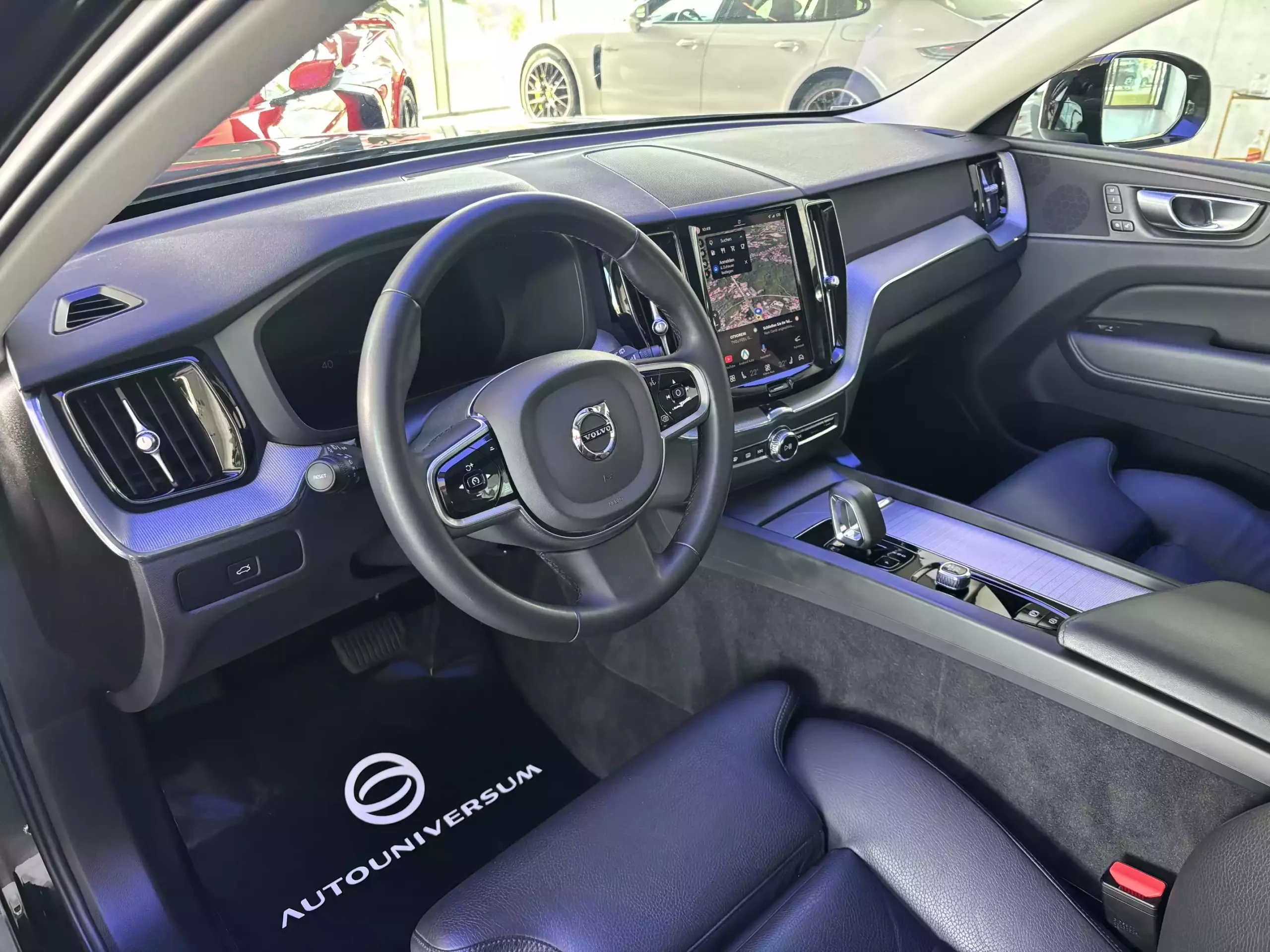 Volvo XC60 B4 R-Design Automatic